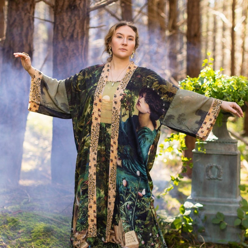Romantic Bella Notte opera duster featuring Rossetti’s muse, a 16th-century rabbit, moonlit landscapes, and floral trim by William Morris – Market of Stars.