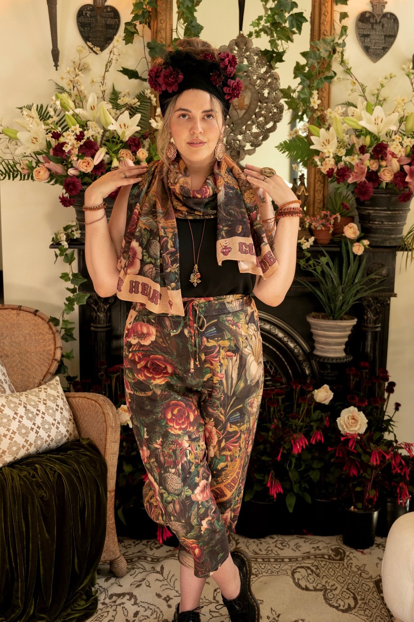 Artfully printed Courage Dear Heart Artist Pants with floral lithographs and hidden messages of love, faith, and courage in a breathable linen blend – Market of Stars.