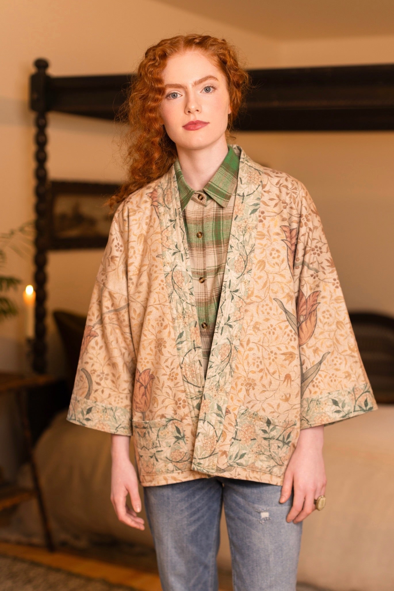 Model in cozy Folklore cottage cardigan featuring Bird-of-Peace embroidery and unfinished William Morris textile art in soft earthy tones – Market of Stars.