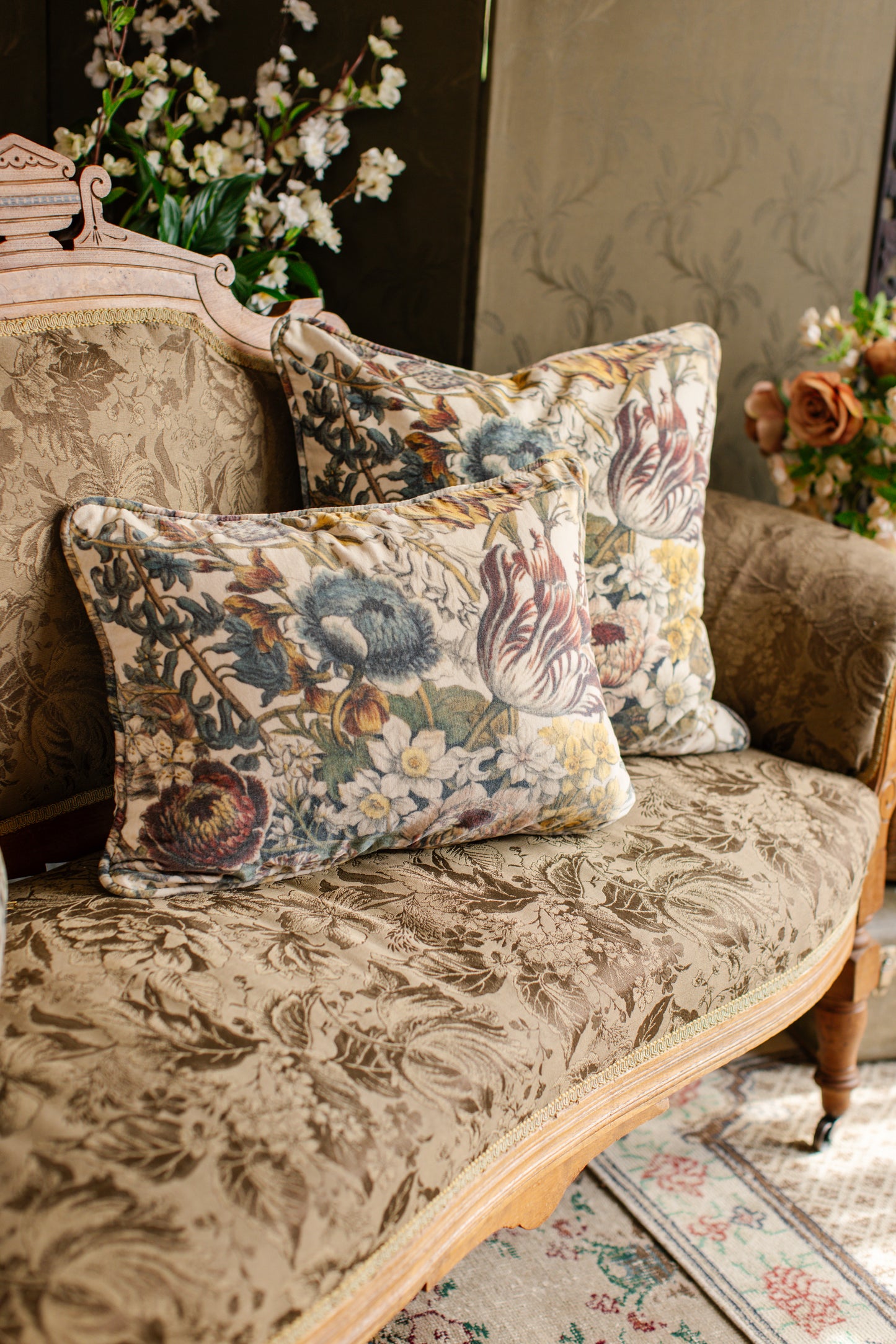 A soft cotton velvet cushion featuring lush 1700s botanical blooms - Market of Stars